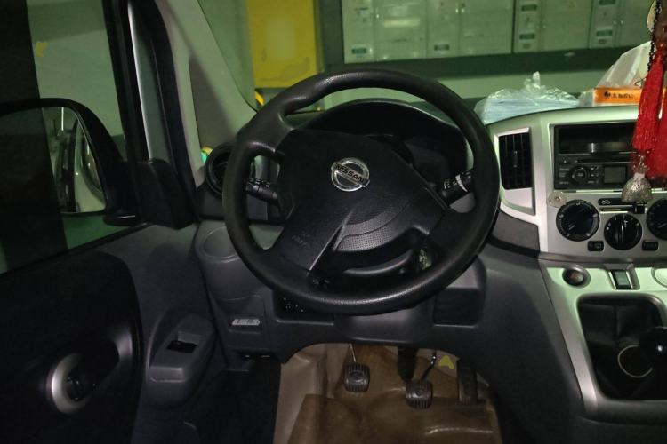 Used Nissan NV200 2011 1.6L 232 Seats Zunya Trim
