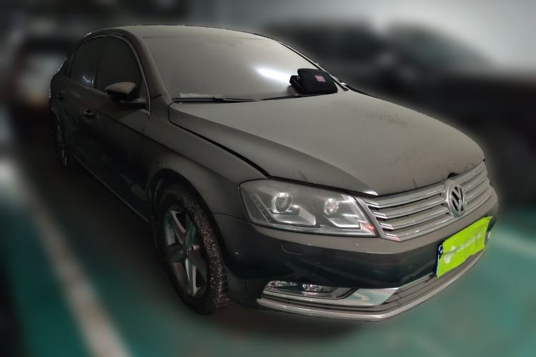 Used Volkswagen Magotan 2016 1.8TSI Luxury Comfort Model
