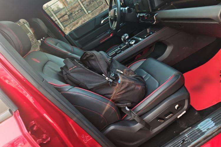 Used JMC DaDao 2023 Fly-Jiang 2.3T Gasoline Automatic 4x4 Boundaryless Model
