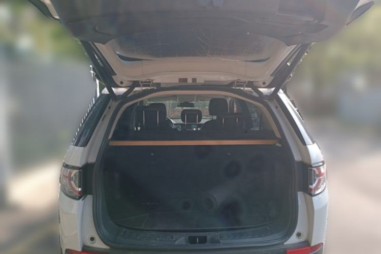 Used Land Rover Discovery Sport 2017 2.0T SE
