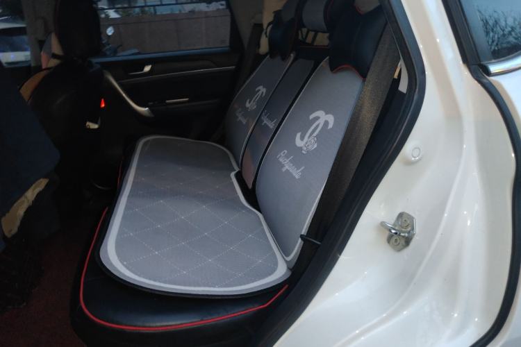 Used Haval M6 2019 1.5T Manual Two-Wheel Drive Elite Version China VI Standard
