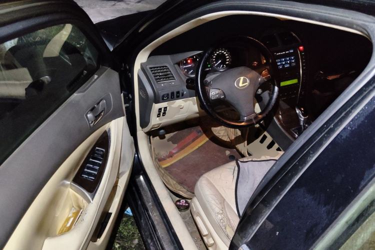 Used Lexus ES 2010 240 Elegant Edition