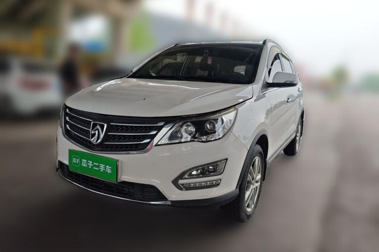 Used Baojun 560 2016 1.8L Manual Elite Edition