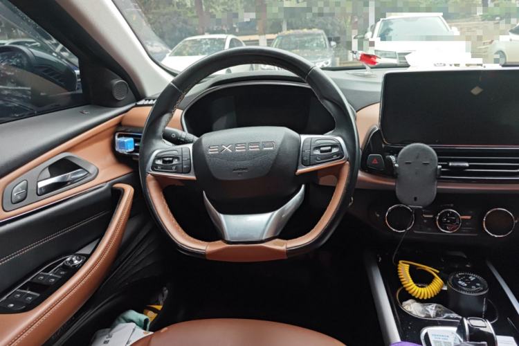 Used EXEED Lingyun 2019 1.6T Two-Wheel Drive Diamond Edition Steering Wheel