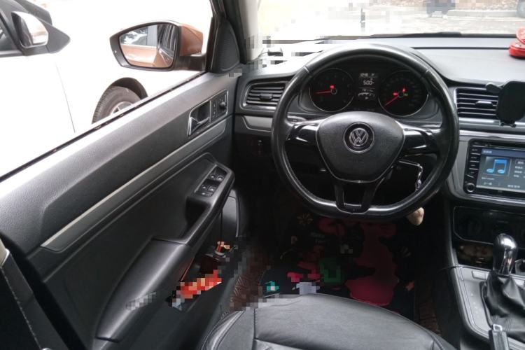 Used Volkswagen Gran Lavida 2015 1.6L Automatic Comfort Edition
