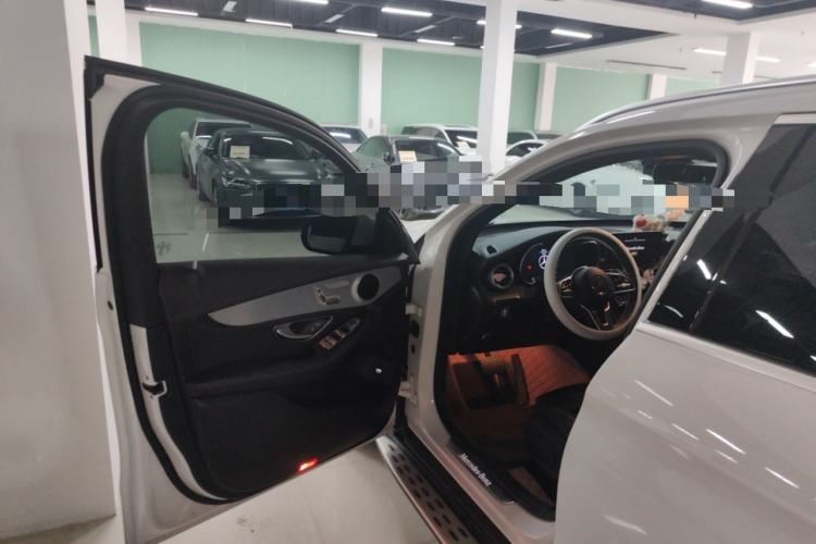 Used Mercedes-Benz GLC 2020 Facelift GLC 260 L 4MATIC Luxury Edition
