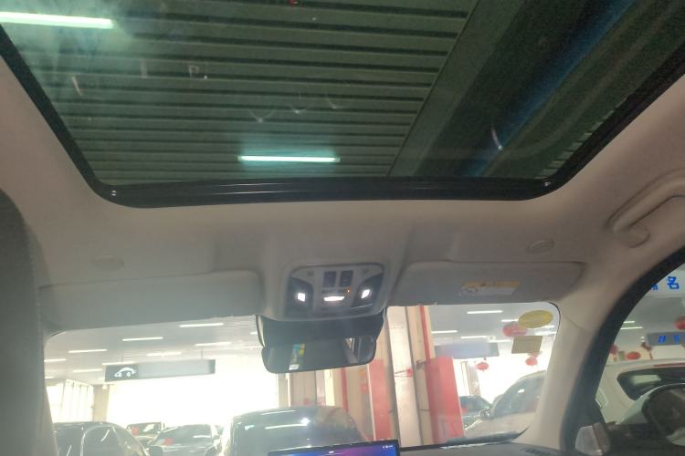 Used Wey VV6 2021 2.0T Two-Wheel Drive Smart Plus