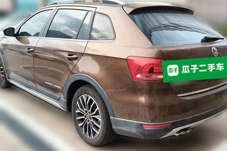 Used Volkswagen Cross Lavida 2014 1.4TSI DSG