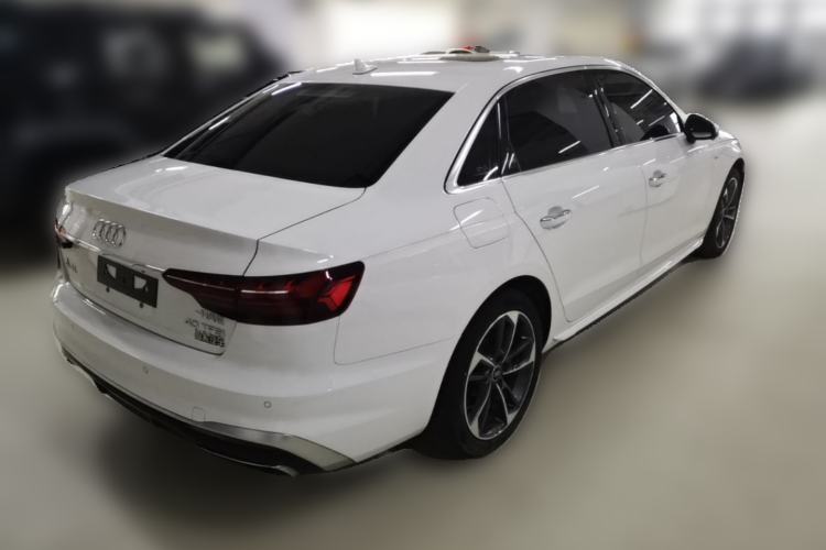 Used Audi A4L 2022 40 TFSI Fashion Dynamic Model
