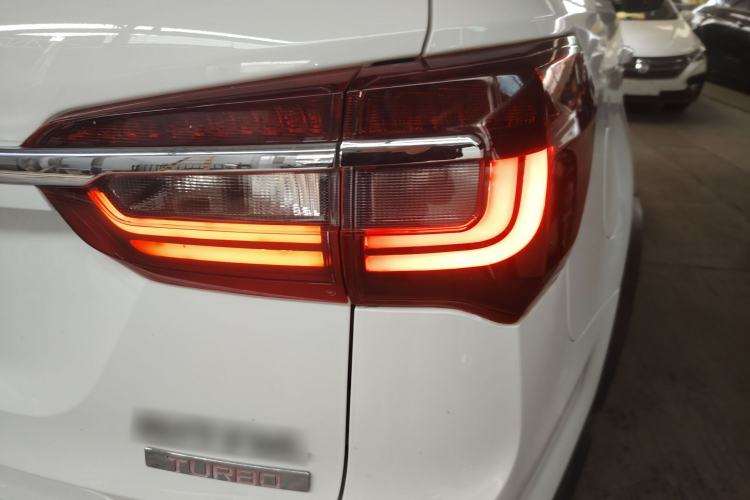 Used FORTHING T5L 2019 1.5T CVT Luxury 7-Seater
