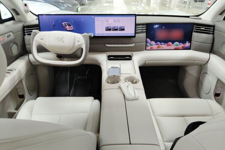 Used IM LS6 2026 Model Pure Electric Max Center Console