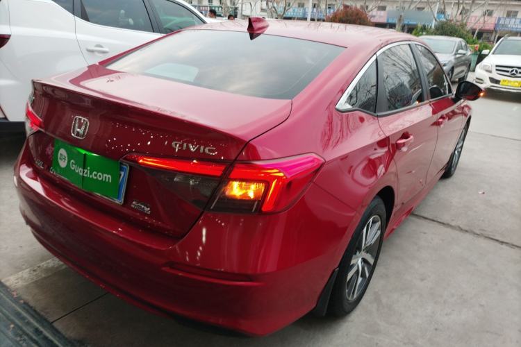 Used Honda Civic 2023 240TURBO CVT Dynamic · Center Stage Special Edition