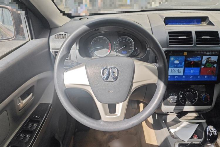 Used BAIC Weiwang M20 2014 1.5L Basic Version DAM15DL
