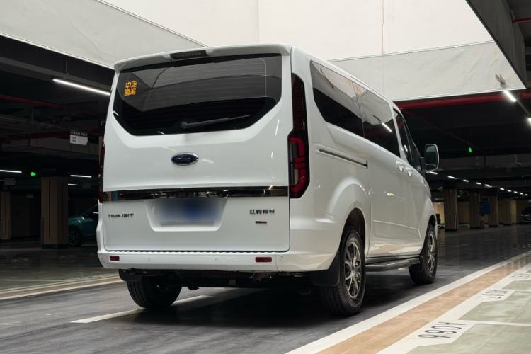 Used Ford Transit 2023 2.0T Diesel Manual Commercial & Travel Short Wheelbase Low-Roof 7/8/9-Seater
