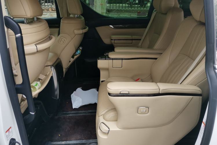Used Toyota Alphard 2019 Dual-Engine 2.5L Prestige Edition Left Rear Seat