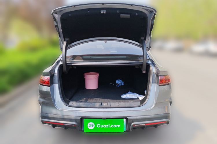 Used BYD Qin L 2025 DM-i Smart Drive 120KM Leading Model Trunk