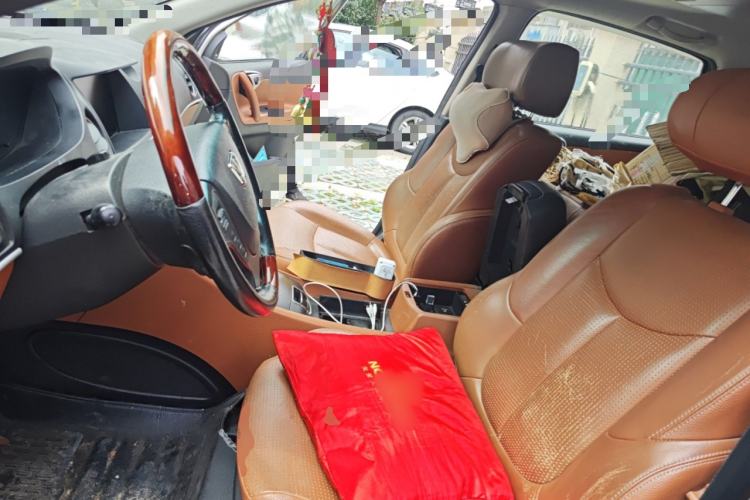 Used Luxgen Great 7 SUV 2014 Honor Collection Edition 2.2T Two-Wheel Drive Smart Model