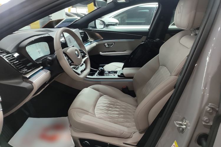 Used BYD Han 2025 DM-i Intelligent Driving Edition 125KM LiDAR Flagship Model
