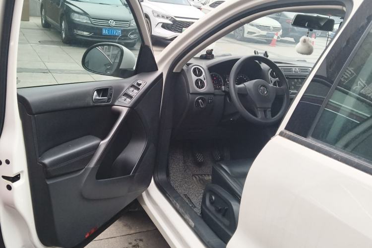 Used Volkswagen Tiguan 2012 1.8TSI Manual Two-Wheel Drive Enjoyment Edition Driver Seat
