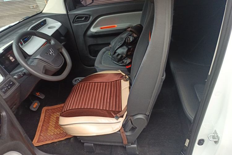 Used Wuling Hongguang MINIEV 2021 Macaron Premium Model – Lithium Iron Phosphate Left Front Seat