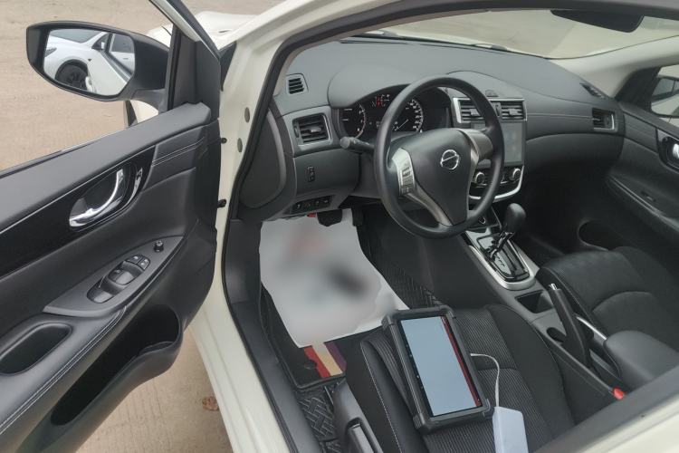 Used Nissan Tiida 2021 1.6L CVT Cool Edition