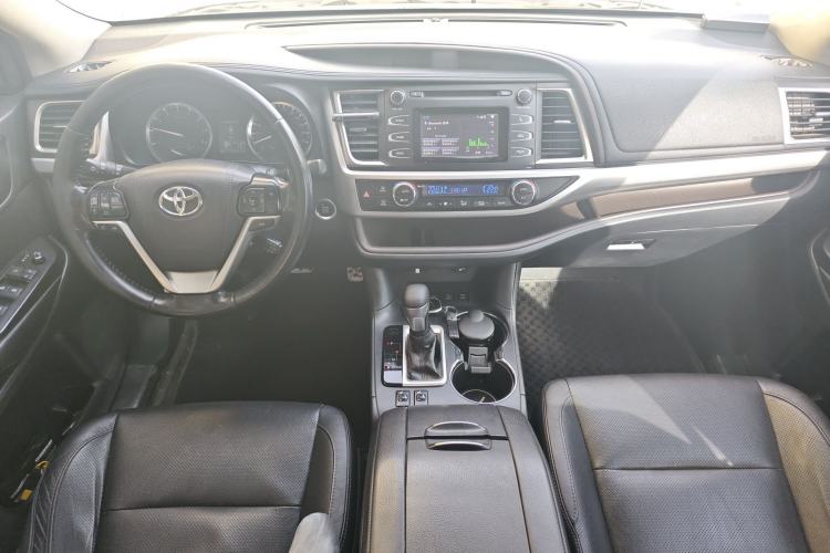 Used Toyota Highlander 2015 2.0T Four-Wheel Drive Luxury Edition 7-Seater
