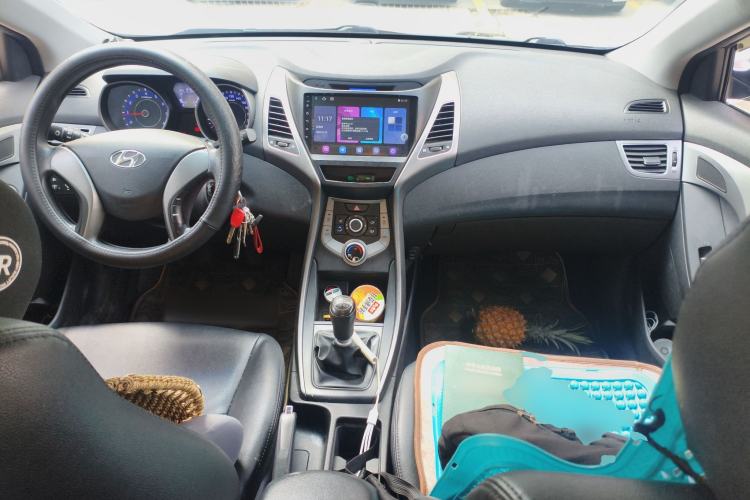 Used Hyundai Elantra (5th Generation / Langdong) 2015 1.6L Manual Fashion Edition
