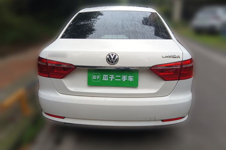 Used Volkswagen Lavida 2013 Revised Classic 1.6L Manual Fashion Edition Rear