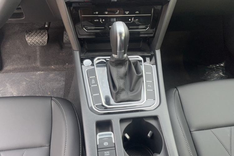 Used Volkswagen FAW-Volkswagen CC 2026 Model, 30 Million Units—Selected, 330TSI, Glamorous