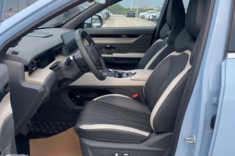 Used JETOUR Shanhai L6 2024 1.5TD DHT ULTRA