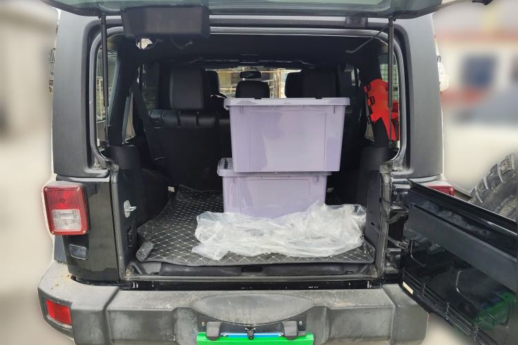 Used Jeep Wrangler 2015 3.6L Rubicon Four-Door Edition