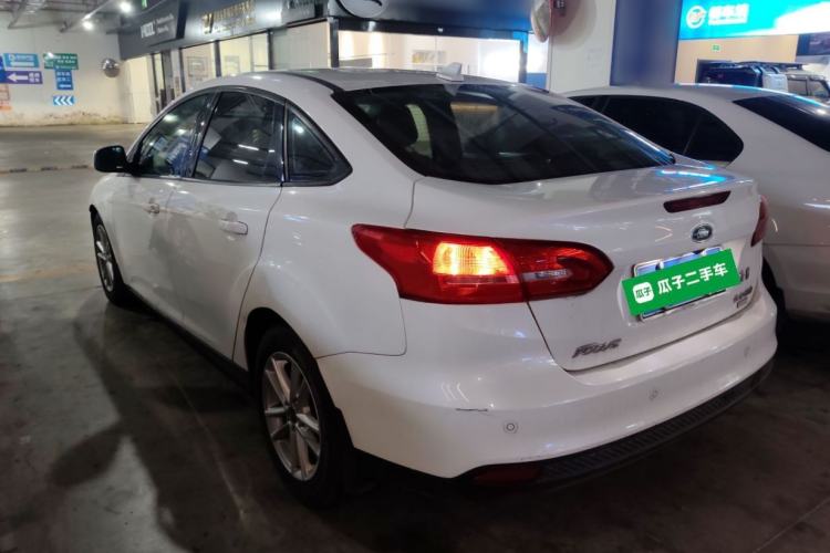 Used Ford Focus 2017 Sedan EcoBoost 125 Automatic Supreme Style SmartDrive Edition
