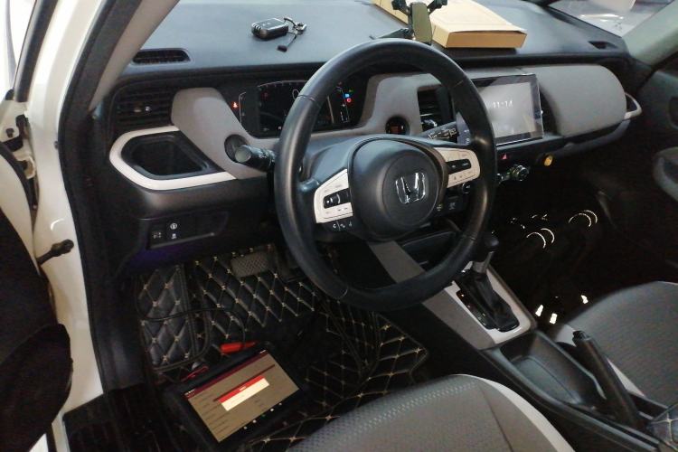 Used Honda LIFE 2021 1.5L CVT CRO-SS Fun Edition
