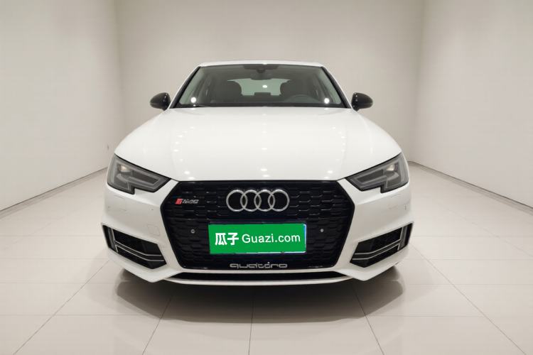 Used Audi A4L 2018 30th Anniversary Edition 45 TFSI quattro Individual Sport Edition
