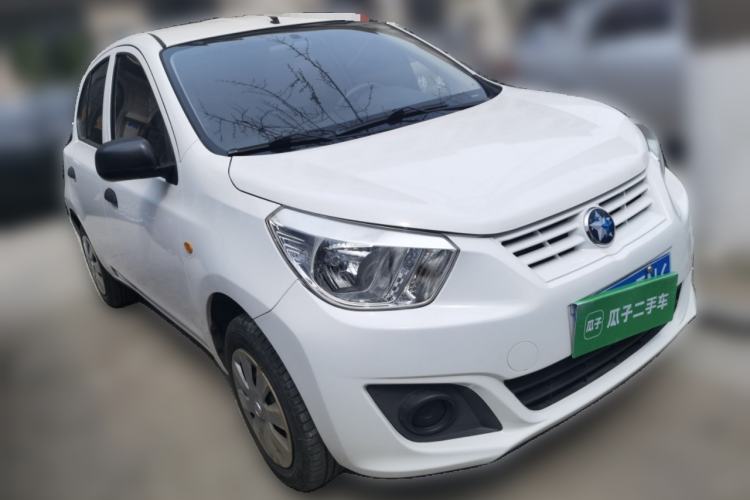 Used Venucia R30 2014 1.2L Manual Comfort Edition