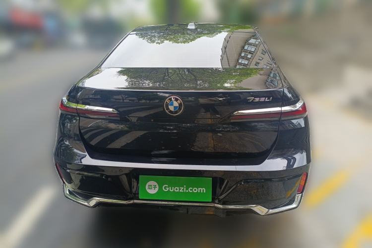 Used BMW 7 Series 2023 735Li M Sport Package Exterior 4