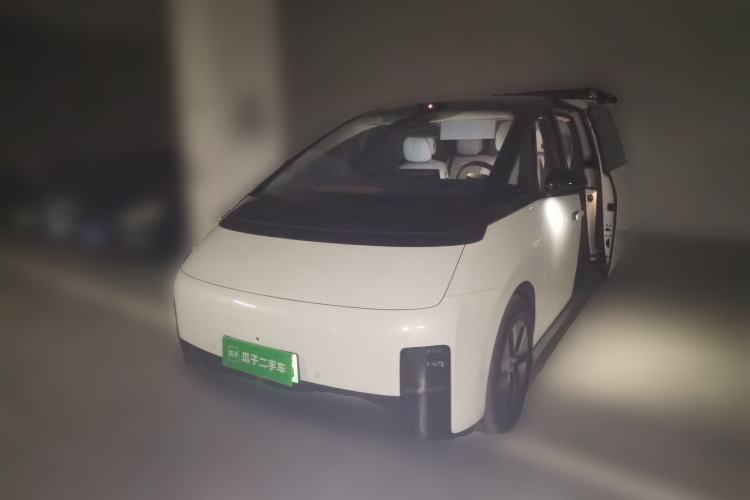 Used Li Auto MEGA 2025 Home Family Special Edition