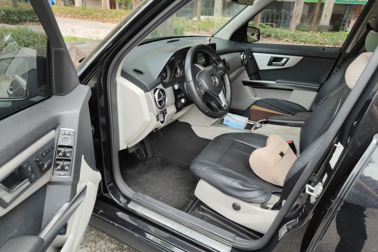 Used Mercedes-Benz GLK-Class 2013 GLK 300 4MATIC Dynamic Sunroof Model Driver Seat