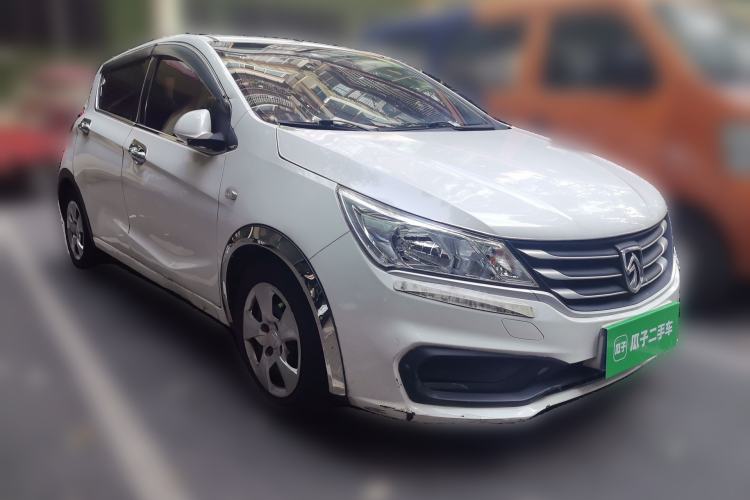 Used Baojun 310 2016 1.2L manual Comfort trim level
