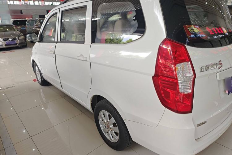 Used Wuling Hongguang 2014 1.5L S Standard Version