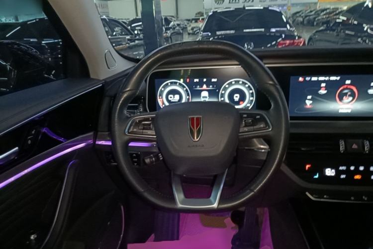 Used Hongqi HS5 2022 Facelifted Version 2.0T Smart Connect Flagship All-Wheel-Drive Edition
