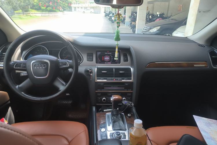 Used Audi Q7 2011 3.0 TFSI Comfort Model (245kW)