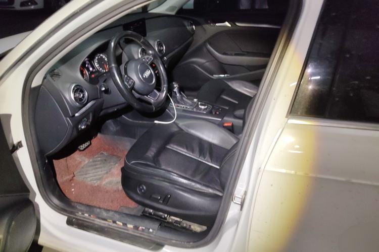 Used Audi A3 2014 Sportback 35 TFSI Automatic Comfort Model Left Front Seat