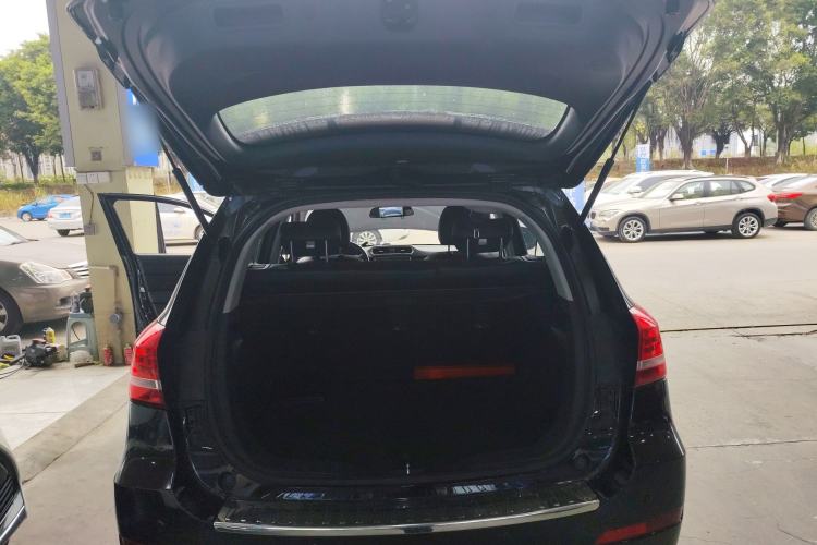 Used Haval H2 2017 Red-Label 1.5T Manual Two-Wheel-Drive Elite Model