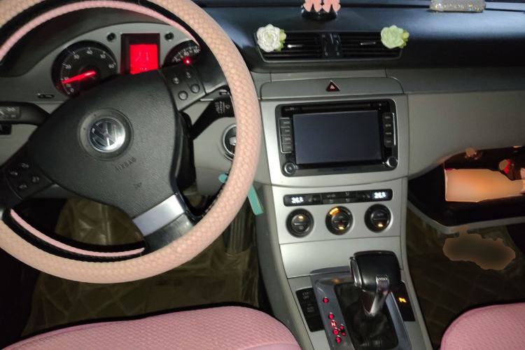 Used Volkswagen Magotan 2011 1.8TSI DSG Comfort Model