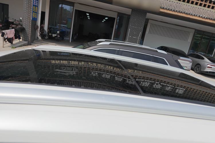 Used Roewe RX5 2023 1.5T Comfort Edition Roof