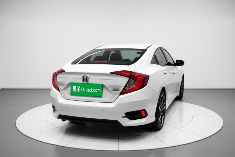 Used Honda Civic 2016 220TURBO CVT Luxury Edition
