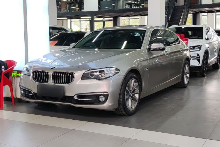 Used BMW 5 Series 2014 525Li Luxury Design Package