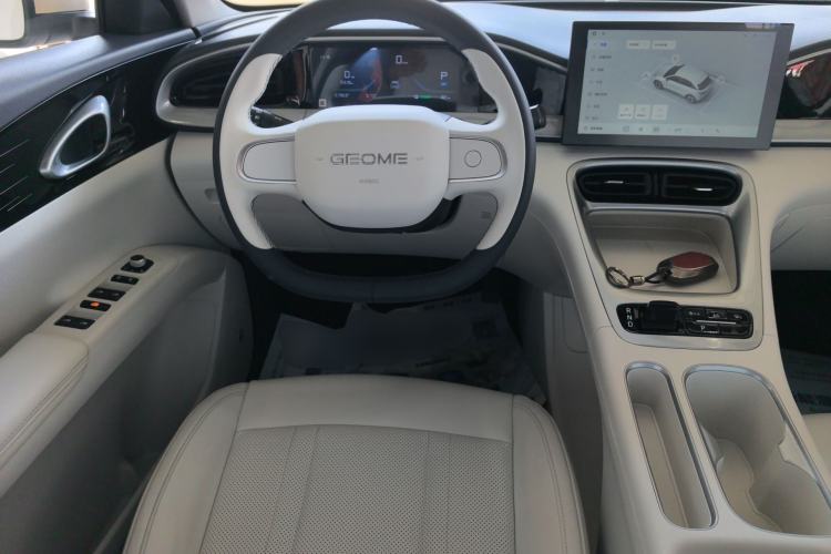 Used Geely Galaxy Geome 2025 310km Youth Edition Steering Wheel