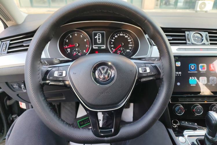 Used Volkswagen Magotan 2018 330TSI DSG Advanced Model